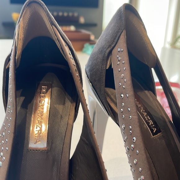 BCBGMaxAxazria Suede Crystal Embellished Peep Toe High Heels, Size 8 1/2B - Picture 8 of 10